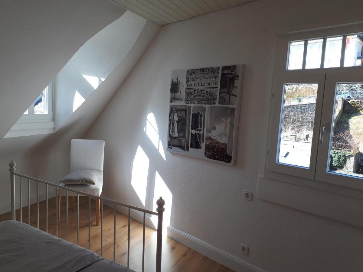 Uber Den Dachern Von Monschau Exterior photo